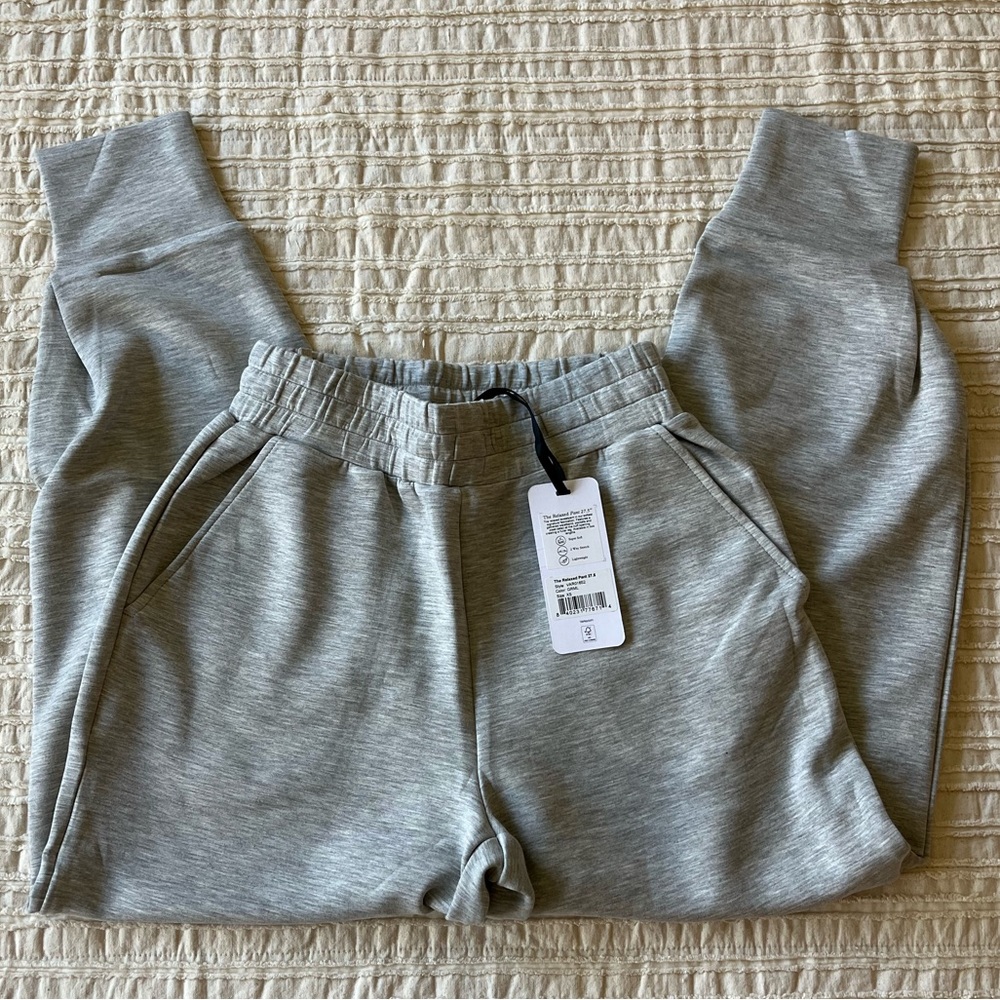 Varley The Relaxed Pant 27.5. Grey
